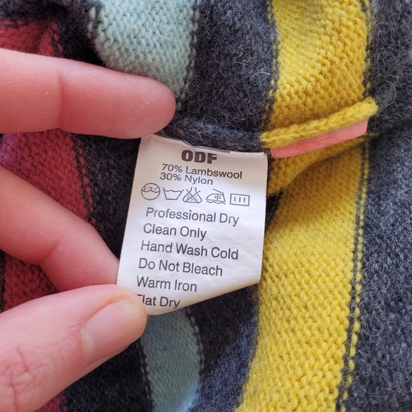 Gray lambswool striped crewneck - Picture 5 of 5